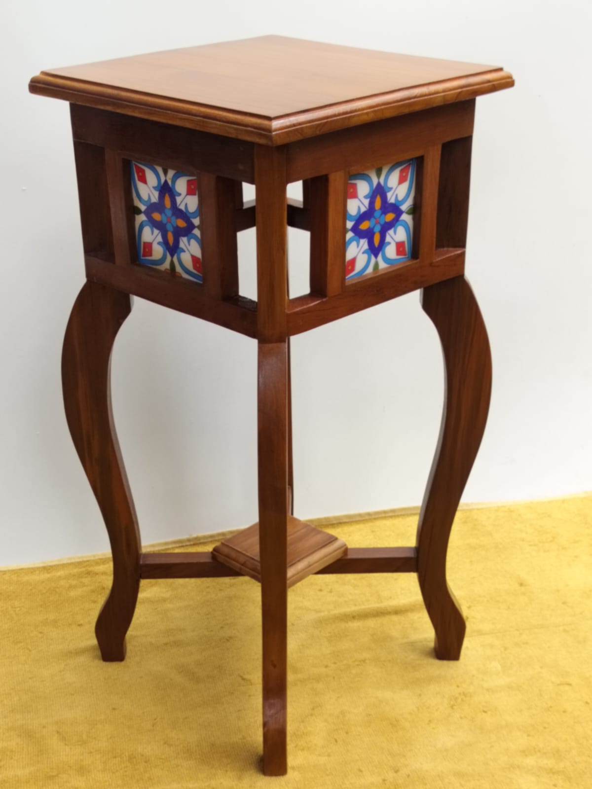 antique end table 1